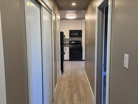 4th image of 395 Summerfield Ln #194