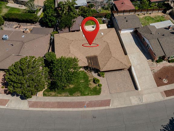 5th image of 241 Northwind Dr