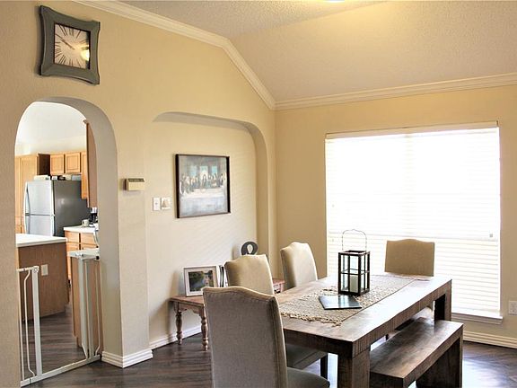 5th image of 4701 Belladonna Dr