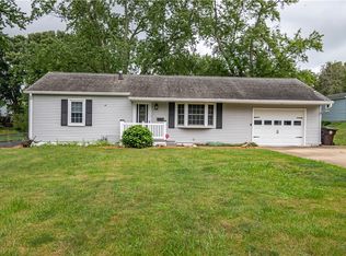 1321 W Sesom Dr, Decatur, IL 62521