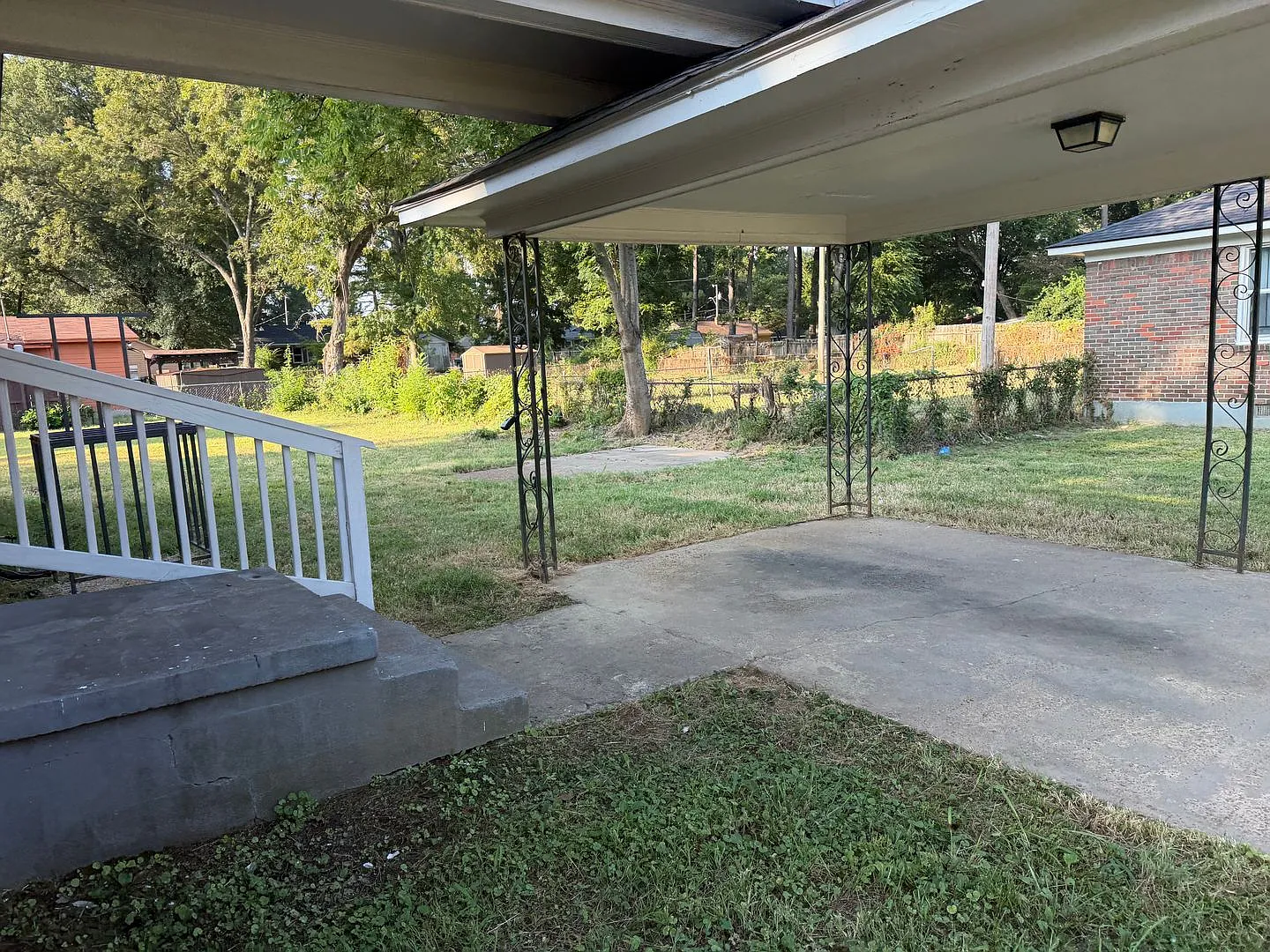 Welcome to 3687 WIndcrest Road! — Photo 3