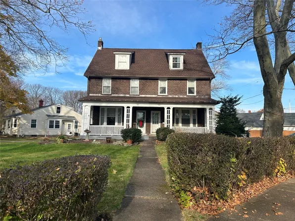 681 Silliman Ave, Erie, PA 16511