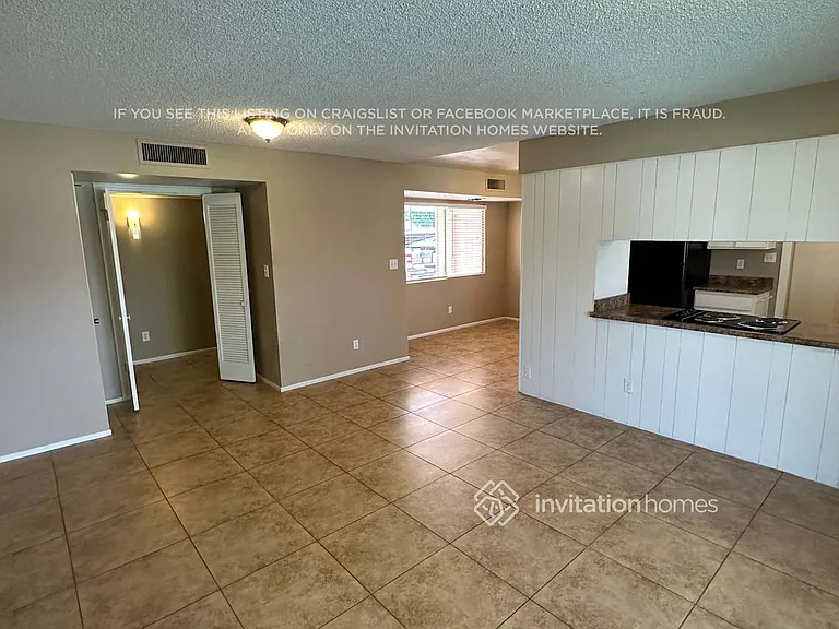 3828 W Lane Ave — Photo 3