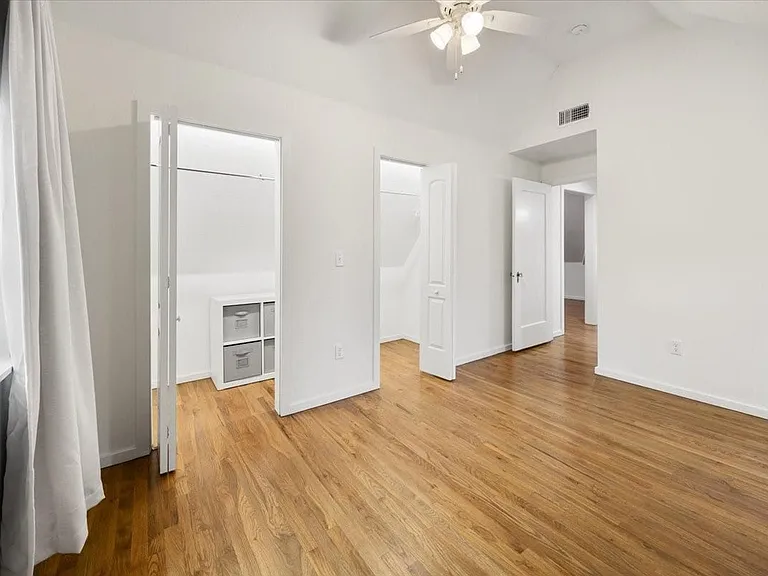 2118 Stanley Ave — Photo 25