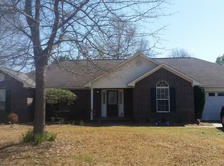 1128 Longleaf Dr, Manning, SC 29102