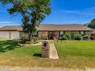 450 Washington St, Van, TX 75790