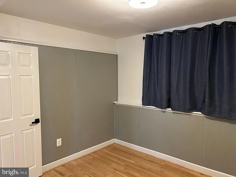 15006 Nebraska Ln — Photo 30