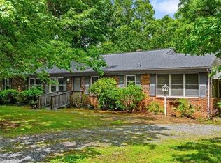 2134 Keesee Rd, Whitsett, NC 27377
