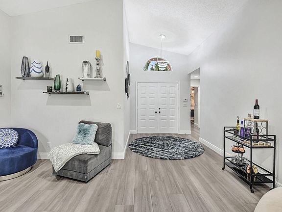 2nd image of 7946 Sailing Shores Terrace