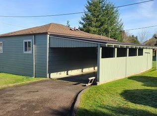 2575 Bowman Rd, Reedsport, OR 97467