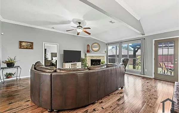 4418 Emerald Leaf Dr — Photo 3