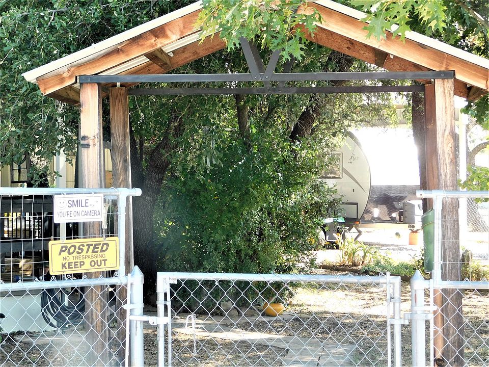 1st image of 2100 Misty Glen Dr