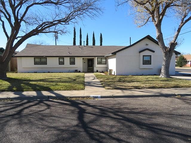 1st image of 3107 Redbud Ave