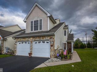 59 Griffith Miles Cir, Ivyland, PA 18974