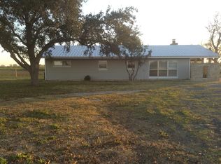 233 Cr 368, Uvalde, TX 78801