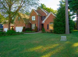 108 White Pine Ct, Bowling Green, KY 42104