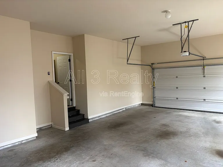 3738 Valley Spring Dr — Photo 30