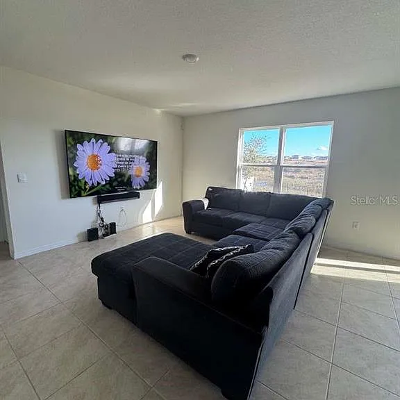 9752 Black Walnut Dr — Photo 6