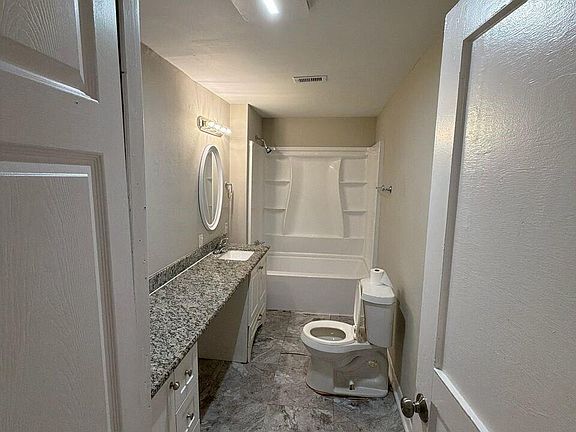 4th image of 4622 Falls St