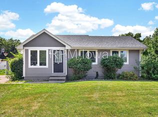 1614 NW Applewood St, Ankeny, IA 50023