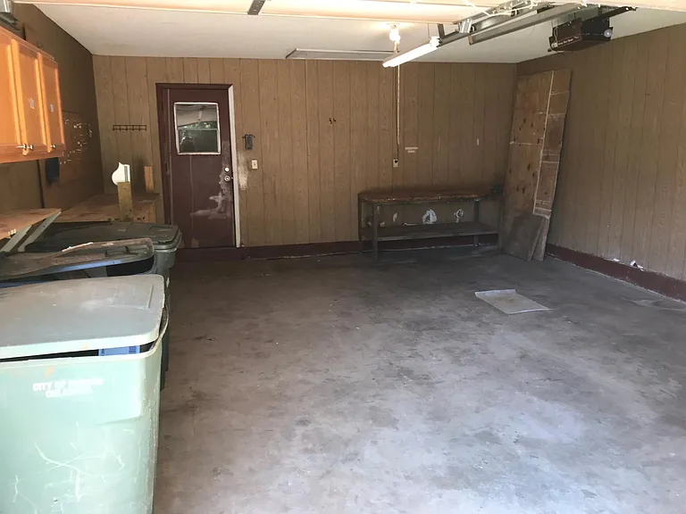 2 car garage