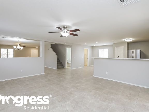 4th image of 2439 E Meadow Land Dr