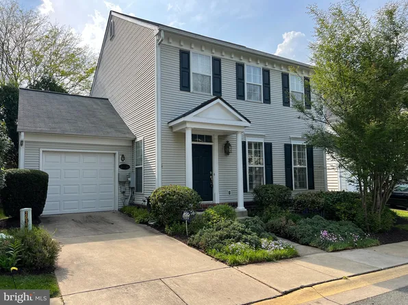 20321 Swallow Point Rd, Montgomery Village, MD 20886