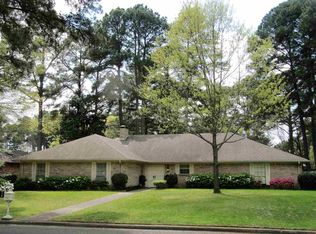 1807 Northwest Dr, Longview, TX 75604