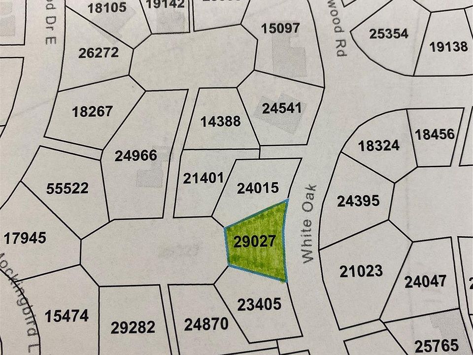 2nd image of White Oak Cir