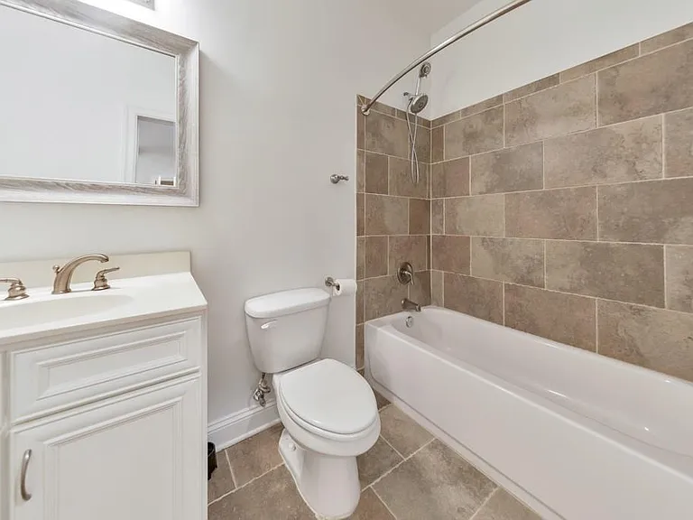 901 Abernathy Rd #1190 — Photo 36