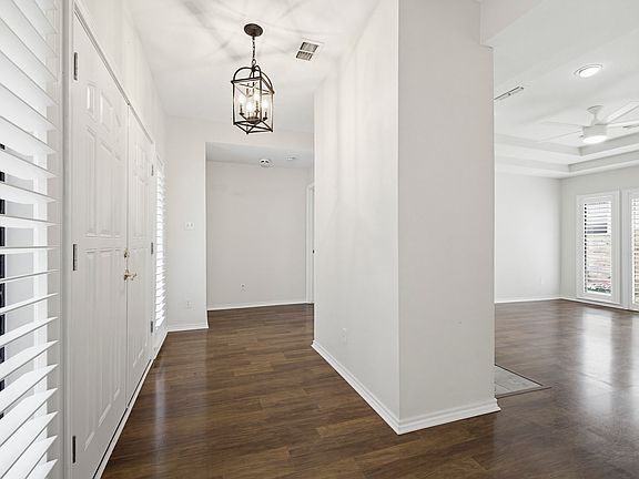 4th image of 6220 Sea Meadow Dr
