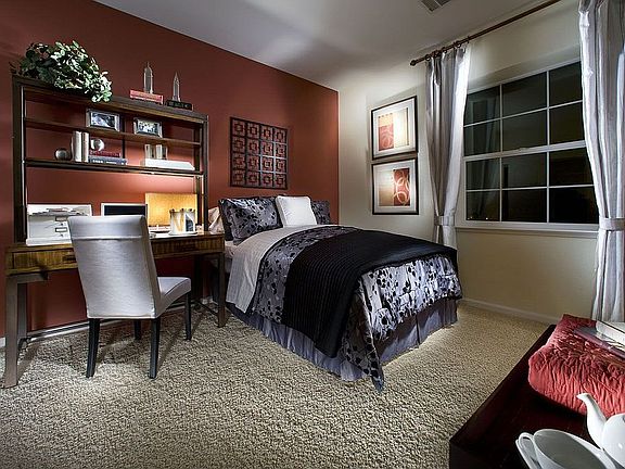 2nd Bedroom