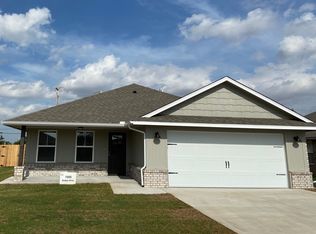 1008 Avalon Ct, Altus, OK 73521