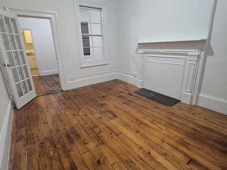 500 W 48th St #3RS — Photo 3