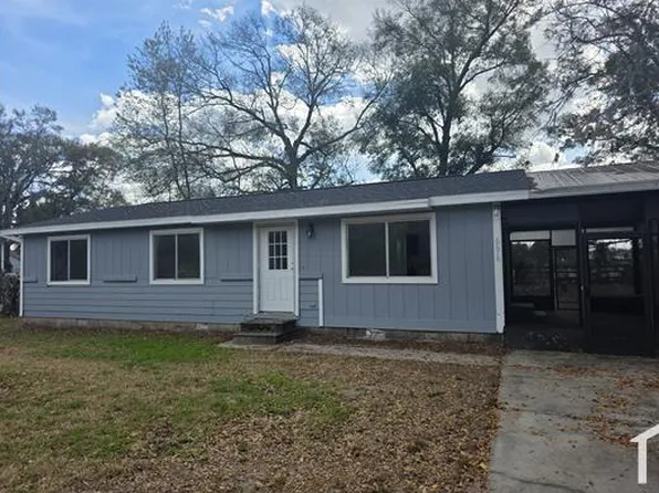 6678 NW 60th St, Ocala, FL 34482