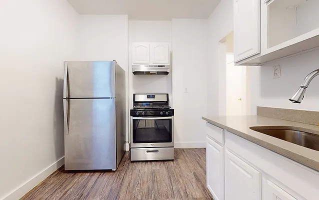 Rented by (Legacy) Tri Hill Realty Group LLC | media 9