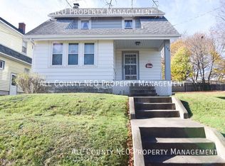 106 Forrest St, Akron, OH 44306