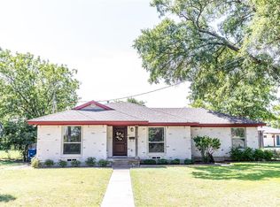 10402 Hermosa Dr, Dallas, TX 75218