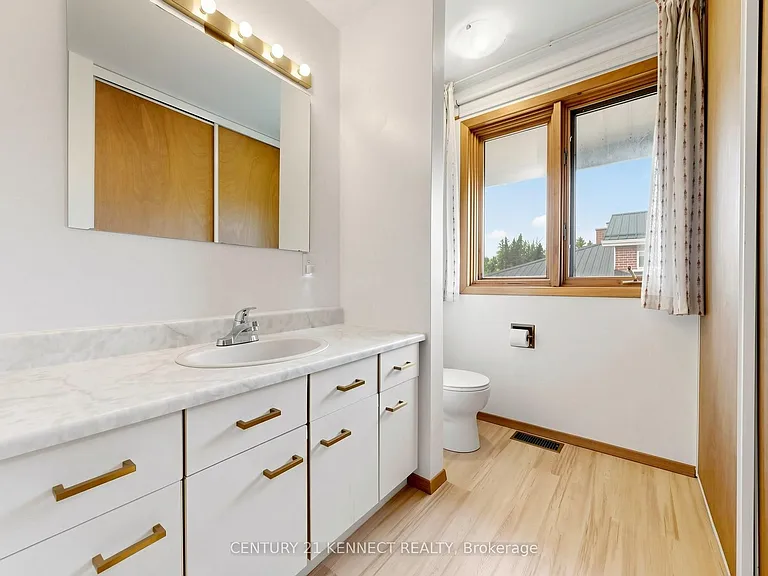 44 Pinewood Blvd — Photo 27