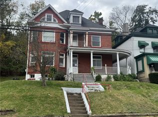 221 Singer Ave, Mc Kees Rocks, PA 15136