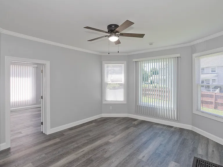 28 Union St #1 — Photo 17