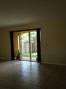 4th image of 15334 SW 91st St #000