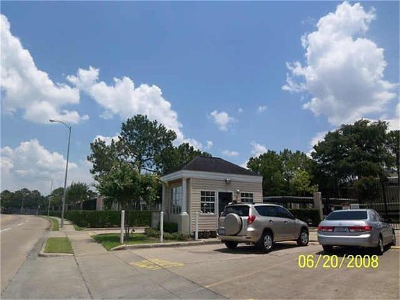 4th image of 2750 Holly Hall St APT 1103