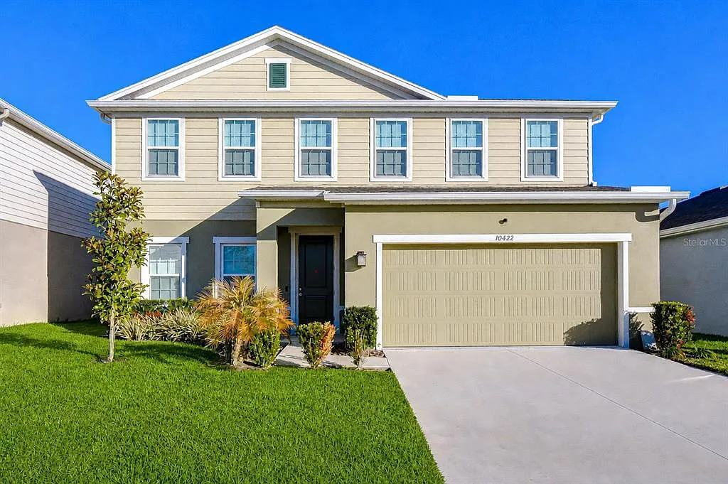 4 bed, 3.5 bath, 2797 sqft, $2,850 — Photo 2