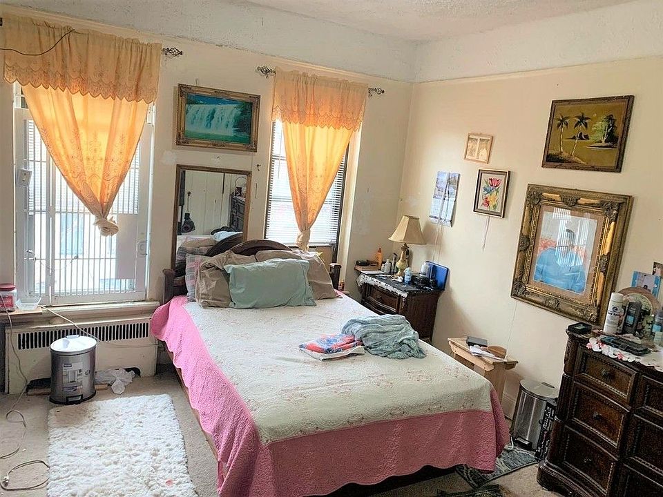 1st image of 1248 Pacific St #2D