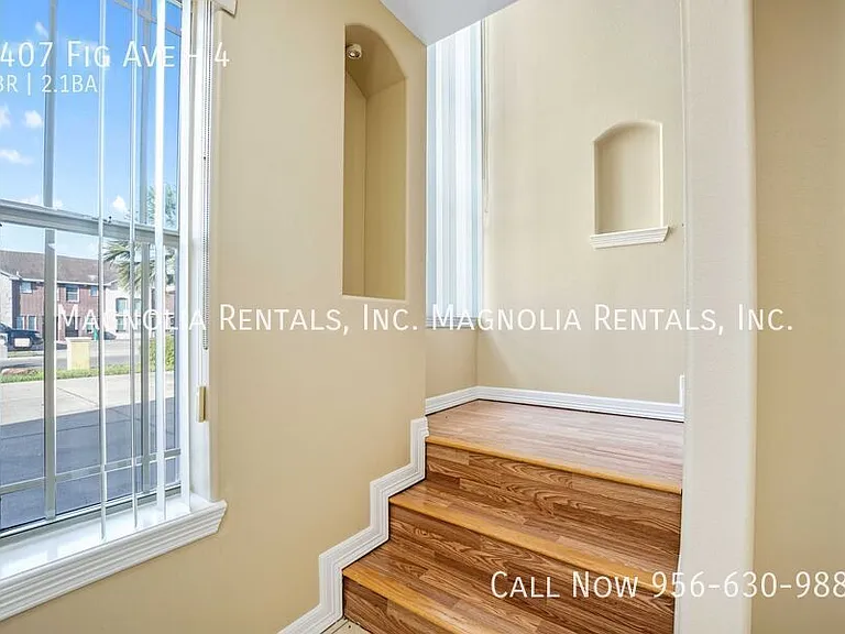 1407 W Fig Ave #4 — Photo 6