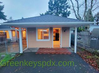 6935 SE Crystal Springs Blvd, Portland, OR