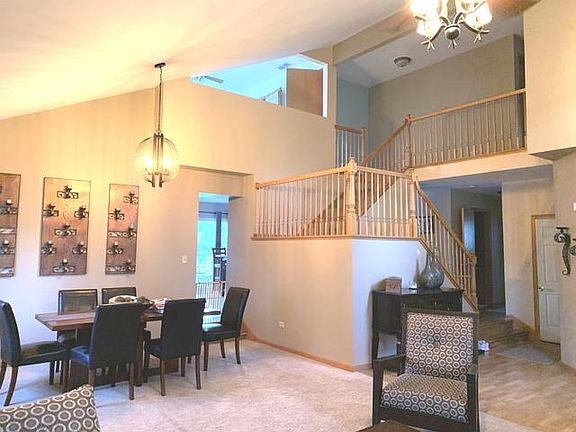 4th image of 2305 Gray Hawk Dr