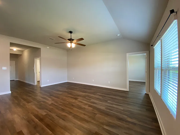 6015 Akin Stroll — Photo 16