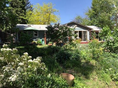 446 Helman St, Ashland, OR, 97520